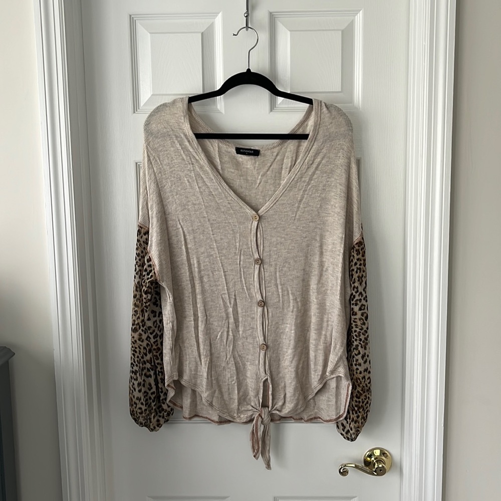 Cheetah sleeve blouse w/ buttons